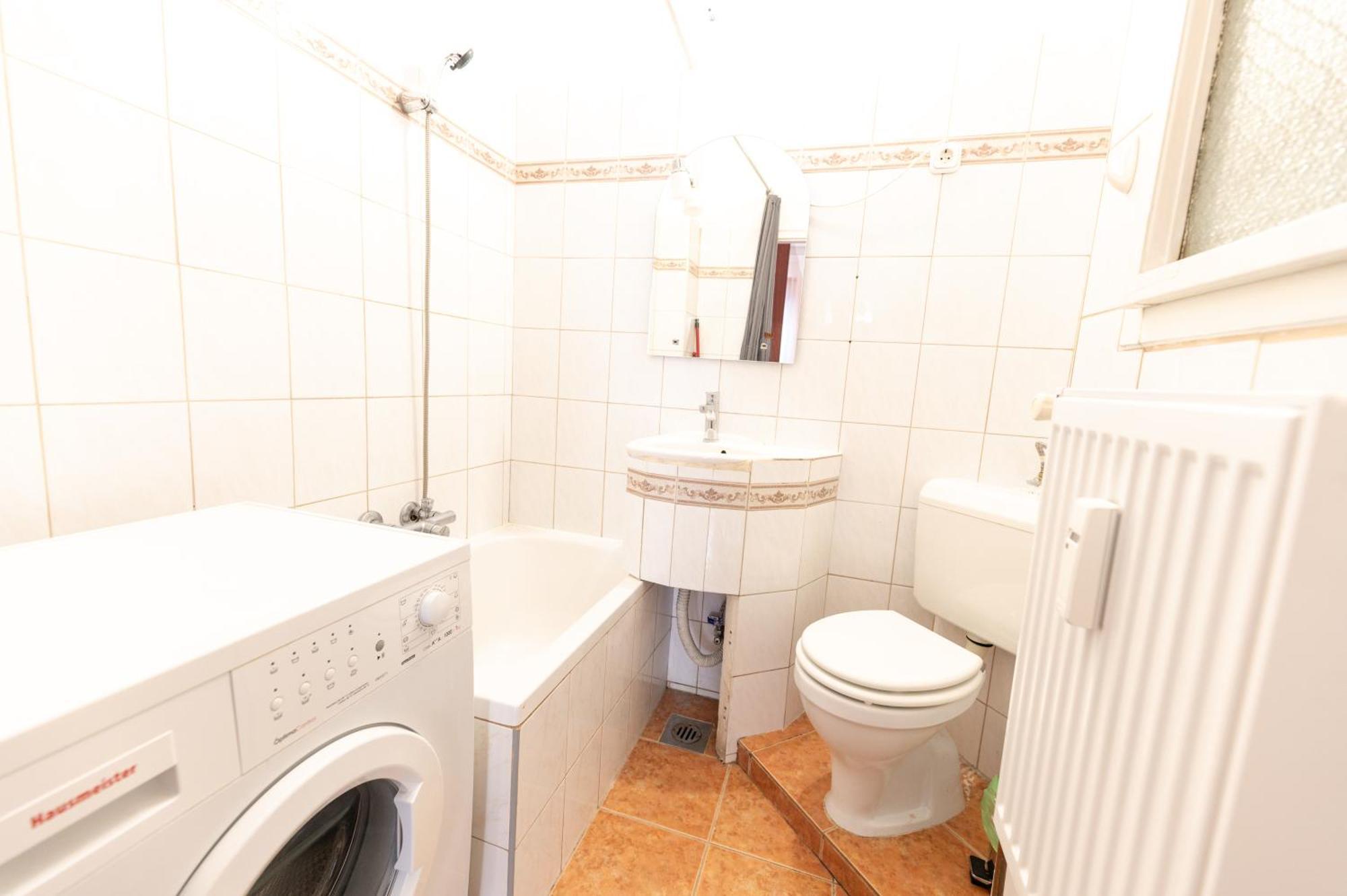Appartamento Danube Dwelling Asboth 19-1 Budapest Esterno foto