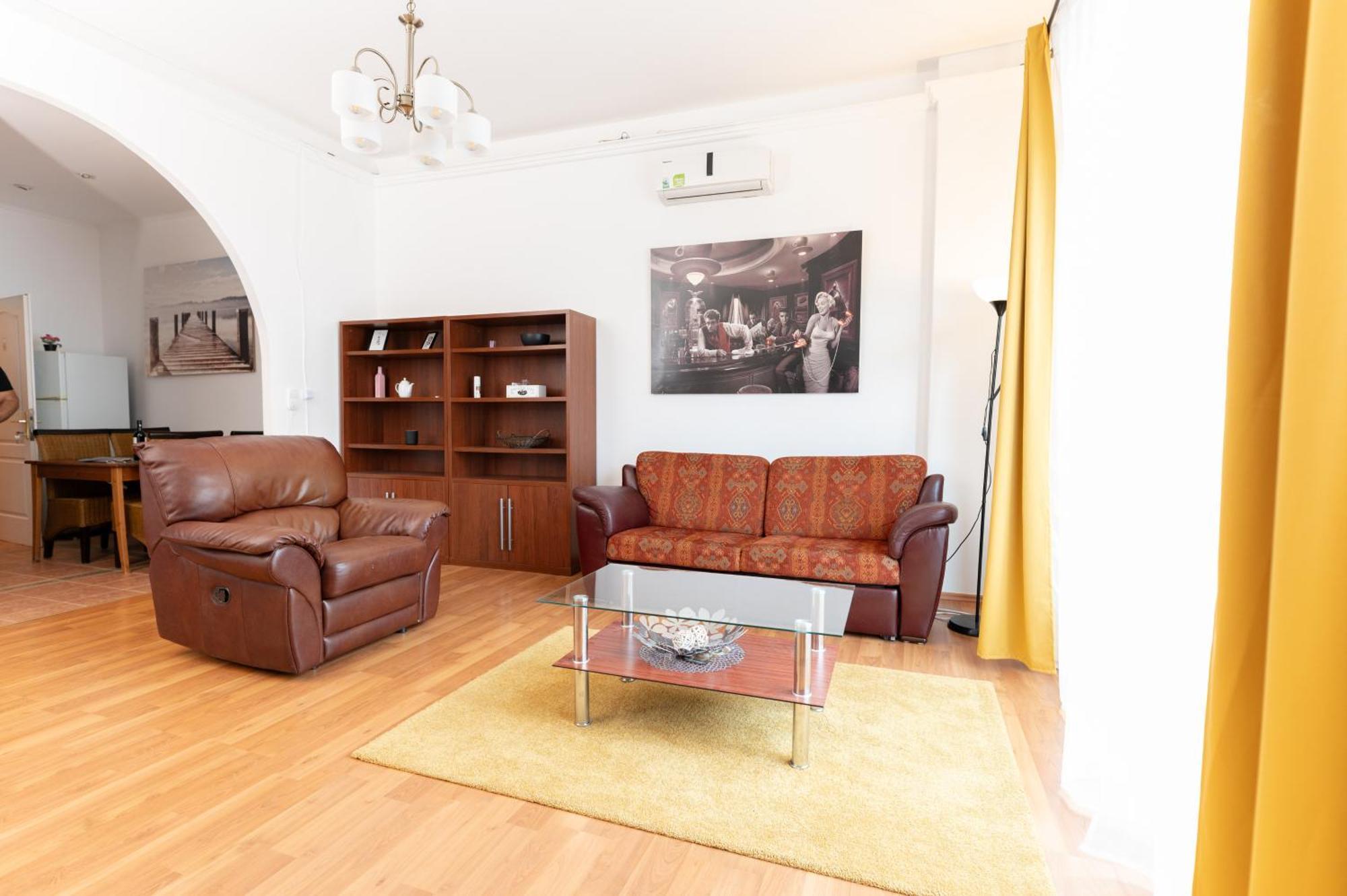 Appartamento Danube Dwelling Asboth 19-1 Budapest Esterno foto